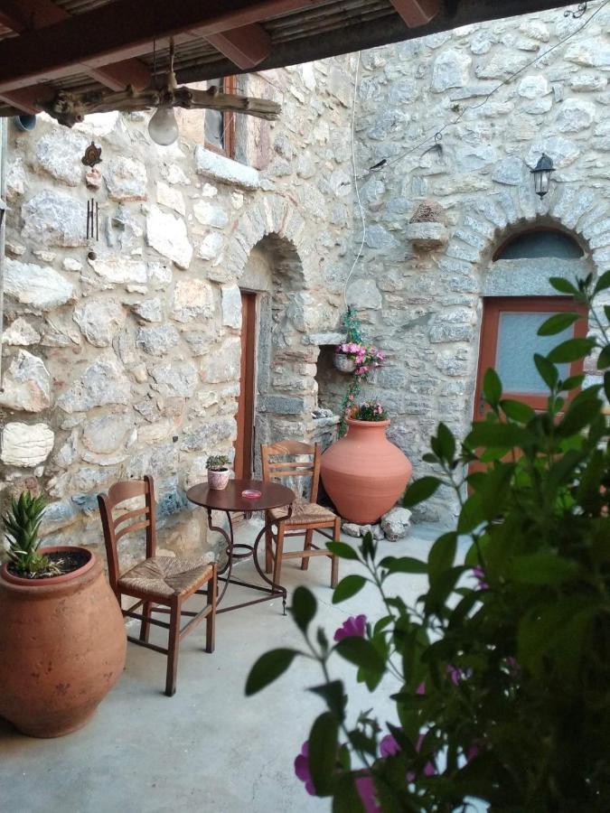 Μεστα - Πλατεια Vila Mestá Exterior foto