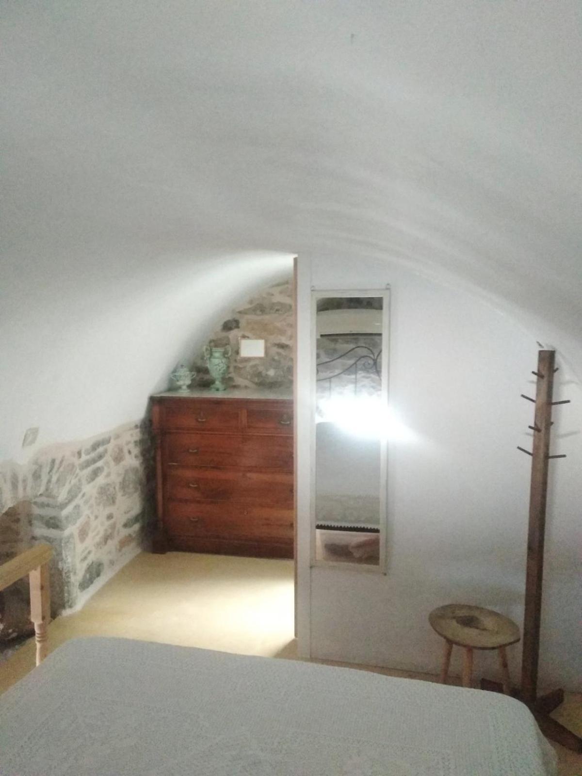 Μεστα - Πλατεια Vila Mestá Quarto foto